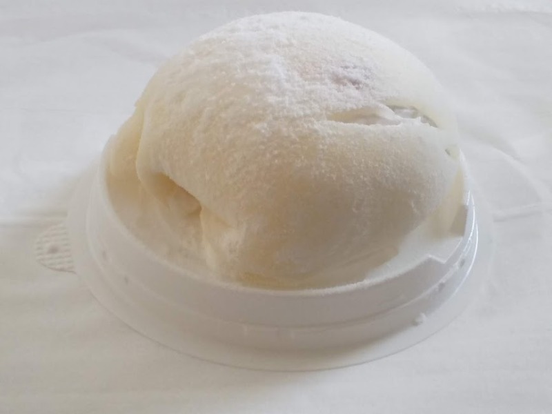 山崎製パン「雪苺娘（ゆきいちご）」5