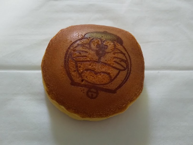 文明堂東京「ドラえもんどら焼き」3