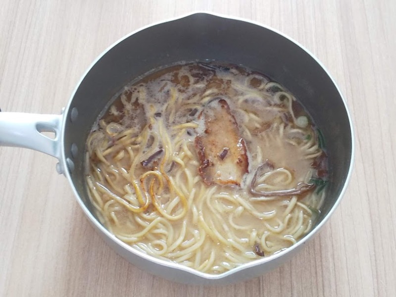 キンレイ「お水がいらない 熊本ラーメン」5