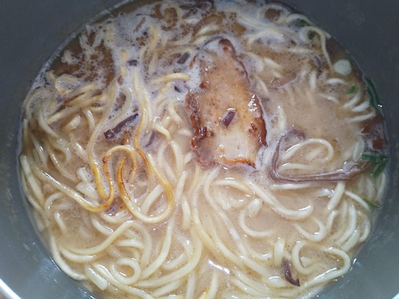 キンレイ「お水がいらない 熊本ラーメン」6