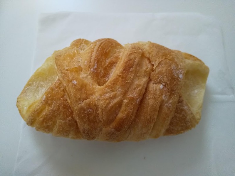 ローソン「ダブルホイップクロワッサン」3