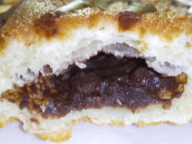 YKベーキングカンパニー「贅沢なチョコサンミー」4