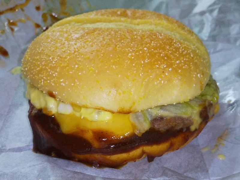 マクドナルド「タルタルデミ肉厚ビーフ」2