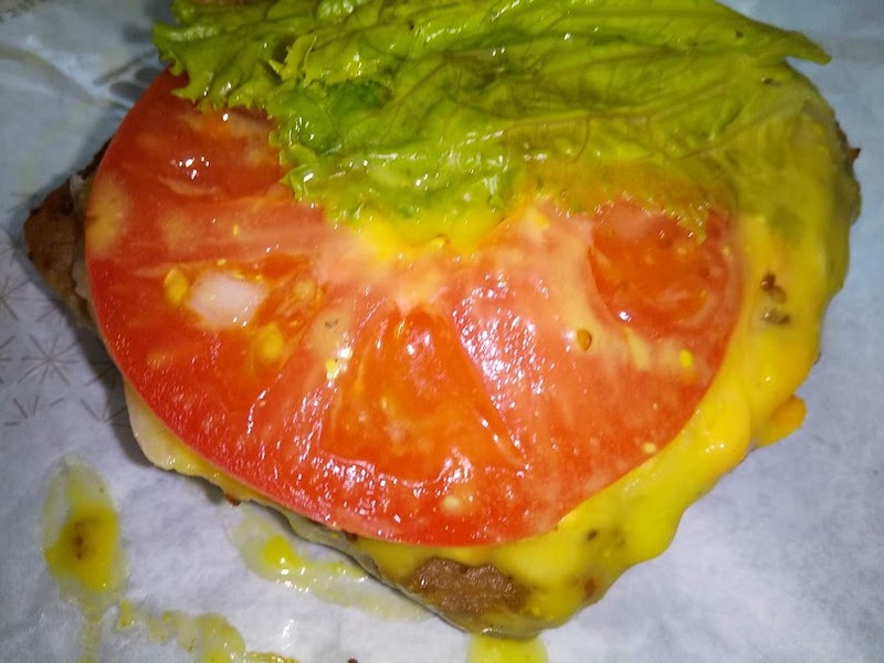 モスバーガー「ブラックアンガスバーガー」3